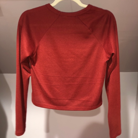 basic long sleeve - Picture 2 of 2